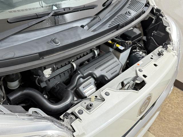 ムーヴキャンバス Gメイクアップ SAII Bカメラ ETC 両PSD フルセグナビ BT DVD HDMI USB LEDオートライト/フォグ 衝突被害軽減B ESC Pスタート アイドリングS ステリモ AAC スマートキー 電動格納ミラー(79枚目)