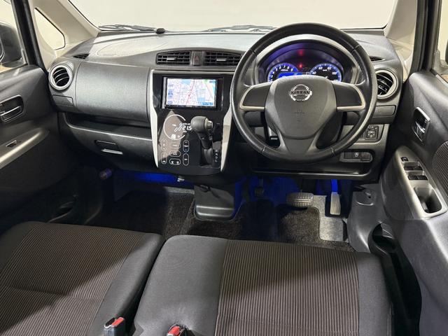 デイズ ハイウェイスター　Ｘ　１月４日限定車　全方位Ｍ　ＥＴＣ　Ｐスタート　ナビＴＶ　ＨＩＤヘッドライト　フォグランプ　アイドリングストップ　ＡＡＣ　インテリキー　純正１４インチＡＷ　ウィンカー付電動格納ミラー　ベンチシート（7枚目）