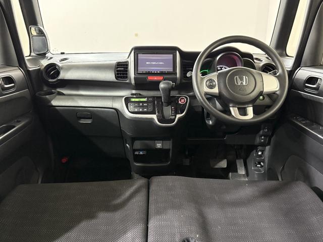 Ｎ－ＢＯＸ Ｇ・Ｌパッケージ　Ｂカメラ　ＥＴＣ　ＰＳＤ　フルセグナビ　ＢＴ　ＤＶＤ　ＣＴＢＡ　ＥＳＣ　Ｐスタート　Ａストップ　ステリモ　ＡＡＣ　スマートキー２個　ウィンカー付電格ミラー　Ｒシートスライド＋テーブル付　Ｒサンシェード（7枚目）