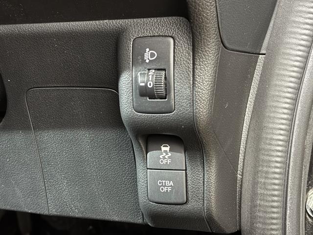 Ｎ－ＢＯＸ Ｇ・Ｌパッケージ　Ｂカメラ　ＥＴＣ　ＰＳＤ　フルセグナビ　ＢＴ　ＤＶＤ　ＣＴＢＡ　ＥＳＣ　Ｐスタート　Ａストップ　ステリモ　ＡＡＣ　スマートキー２個　ウィンカー付電格ミラー　Ｒシートスライド＋テーブル付　Ｒサンシェード（10枚目）