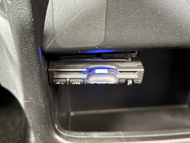 Ｎ－ＢＯＸ Ｇ・Ｌパッケージ　Ｂカメラ　ＥＴＣ　ＰＳＤ　フルセグナビ　ＢＴ　ＤＶＤ　ＣＴＢＡ　ＥＳＣ　Ｐスタート　Ａストップ　ステリモ　ＡＡＣ　スマートキー２個　ウィンカー付電格ミラー　Ｒシートスライド＋テーブル付　Ｒサンシェード（11枚目）