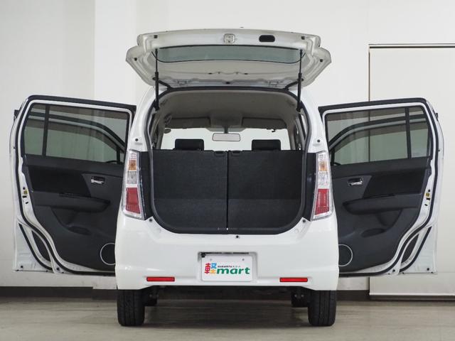 ワゴンＲスティングレー Ｔ　１月３日限定車　ターボ　Ｂカメラ　ＨＤＤナビ　フルセグＴＶ　ＢＴ　ＤＶＤ　ＨＩＤオートライト　フォグ　Ｐスタート　パドルシフト　ステリモ　ＡＡＣ　純正１５インチＡＷ　ウィンカーミラー　ベンチシート（33枚目）