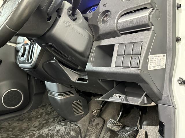 ワゴンＲスティングレー Ｔ　１月３日限定車　ターボ　Ｂカメラ　ＨＤＤナビ　フルセグＴＶ　ＢＴ　ＤＶＤ　ＨＩＤオートライト　フォグ　Ｐスタート　パドルシフト　ステリモ　ＡＡＣ　純正１５インチＡＷ　ウィンカーミラー　ベンチシート（55枚目）