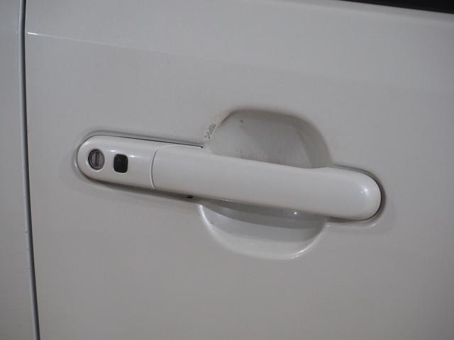 ワゴンＲスティングレー Ｔ　１月３日限定車　ターボ　Ｂカメラ　ＨＤＤナビ　フルセグＴＶ　ＢＴ　ＤＶＤ　ＨＩＤオートライト　フォグ　Ｐスタート　パドルシフト　ステリモ　ＡＡＣ　純正１５インチＡＷ　ウィンカーミラー　ベンチシート（70枚目）