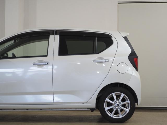 一台一台専門のプロが、下地作りから磨きコーティングまであなたのお車のボディーを汚れや紫外線などからお守りするようガラスコーティングも承っております！（別途有料）