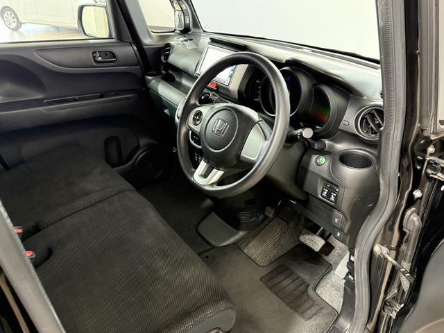 Ｎ－ＢＯＸ Ｇ　ＳＳパッケージ　１月１日限定車　Ｂカメラ　ＥＴＣ　シートＨ　両側ＰＳＤ　フルセグナビ　ＢＴ　ＤＶＤ　ＨＩＤオートライト　オートリトラミラー　ＥＳＣ　Ｐスタート　ステリモ　ＡＡＣ　Ｒシートスライド＋シートバックテーブル（26枚目）