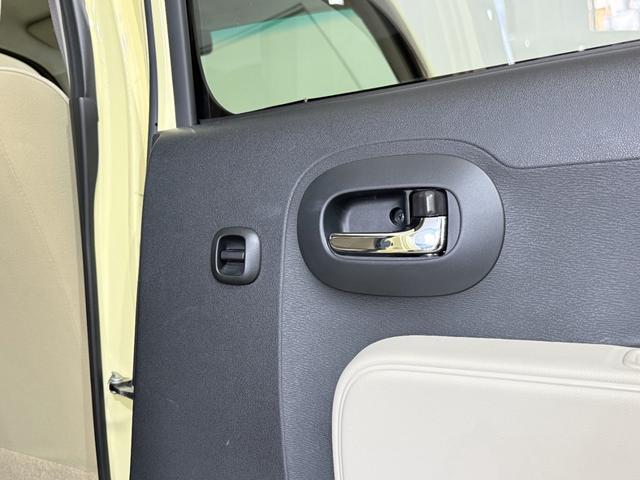 ミラココア ココアプラスＸ　ルーフレール　フォグランプ　アイドリングストップ　オートエアコン　スマートキー　ウィンカー付電動格納ミラー　ヘッドライトレベライザー　純正オーディオ　ＣＤ　ＡＵＸ　ベンチシート　運転席シートリフター（25枚目）