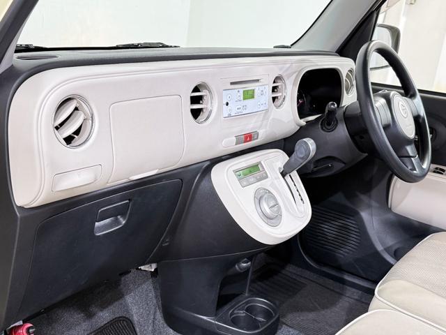 ミラココア ココアプラスＸ　ルーフレール　フォグランプ　アイドリングストップ　オートエアコン　スマートキー　ウィンカー付電動格納ミラー　ヘッドライトレベライザー　純正オーディオ　ＣＤ　ＡＵＸ　ベンチシート　運転席シートリフター（62枚目）