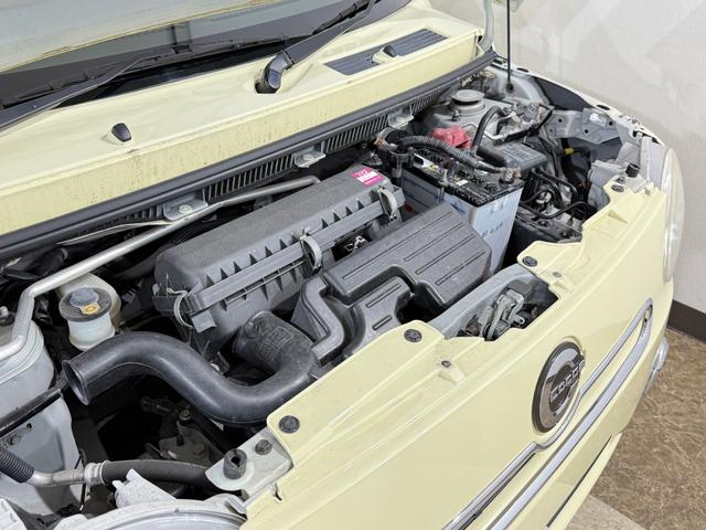 ミラココア ココアプラスＸ　ルーフレール　フォグランプ　アイドリングストップ　オートエアコン　スマートキー　ウィンカー付電動格納ミラー　ヘッドライトレベライザー　純正オーディオ　ＣＤ　ＡＵＸ　ベンチシート　運転席シートリフター（79枚目）