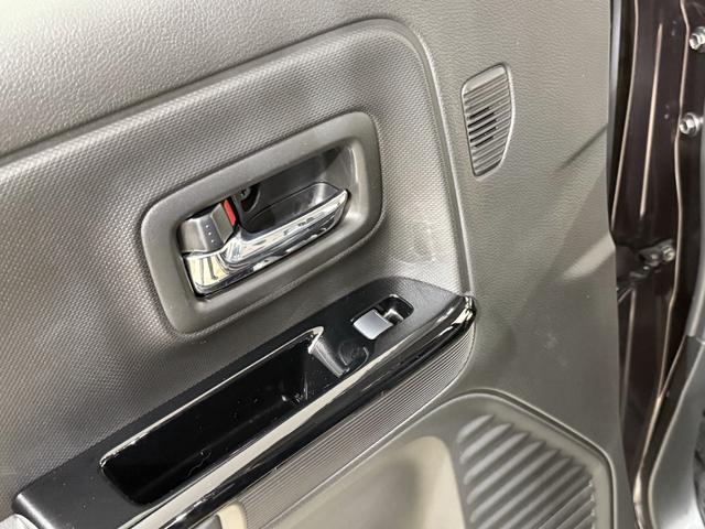 フレアワゴンカスタムスタイル ハイブリッドＸＴ　ターボ　Ｂカメラ　ＥＴＣ　シートＨ　両ＰＳＤ　クルコン　フルセグナビ　ＢＴ　ＤＶＤ　ＬＥＤオートライト／フォグ　衝突軽減Ｂ　レーンアシスト　クリソナ　パドルシフト　ステリモ　純正１５ＡＷ　ハーフレザー（46枚目）