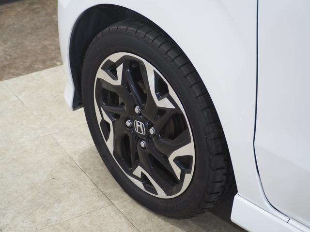 N-BOXカスタム G・EXターボホンダセンシング Bカメラ ETC シートH 両PSD ACC フルセグナビ BT DVD LEDオートライト/フォグ Pスタ パドルシフト ステリモ 純正15AW 助手席スーパースライド ハーフレザー Rサンシェード(40枚目)