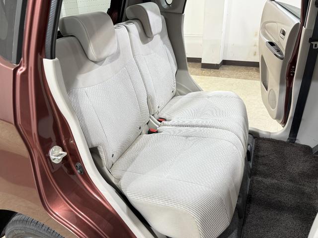 デイズ Ｊ　電動格納ミラー　キーレス　純正オーディオ　ＣＤ　ＡＵＸ　ＦＭ／ＡＭラジオ　ヘッドライトレベライザー　ベンチシート　エアコン　パワーステアリング　パワーウィンドウ　ＡＢＳ　運転席・助手席エアバッグ（24枚目）