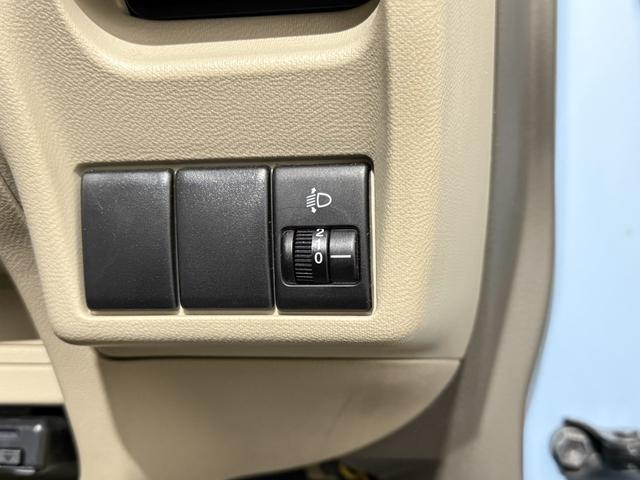 アルト Ｇ　１月４日限定車　ＥＴＣ　社外１４インチＡＷ　電動格納ミラー　キーレス　ヘッドライトレベライザー　純正オーディオ　ＣＤ　ＦＭ／ＡＭラジオ　エアコン　パワーステアリング　パワーウィンドウ　ＡＢＳ（50枚目）