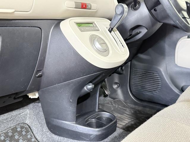 ミラココア ココアＸ　１月２日限定車　ＥＴＣ　スマートキー　オートエアコン　電動格納ミラー　ヘッドライトレベライザー　純正オーディオ　ＣＤ　ベンチシート　運転席シートリフター　パワーステアリング　パワーウィンドウ　ＡＢＳ（62枚目）