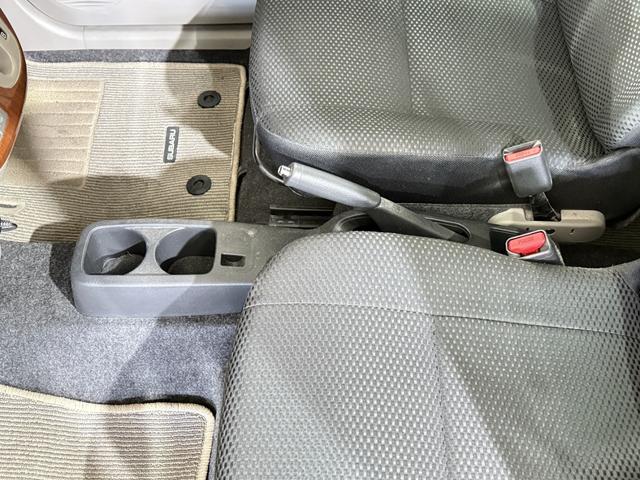 プレオプラス Ｌ　スマートアシスト　ブラックエディション　１月４日限定車　ＥＴＣ　フルセグナビＴＶ　ＤＶＤ　ＣＤ　純正１４インチＡＷ　衝突被害軽減Ｂ　ＥＳＣ　アイドリングＳ　電動格納ミラー　キーレス　レベライザー　エアコン　パワステ　パワーウィンドウ　ＡＢＳ（64枚目）