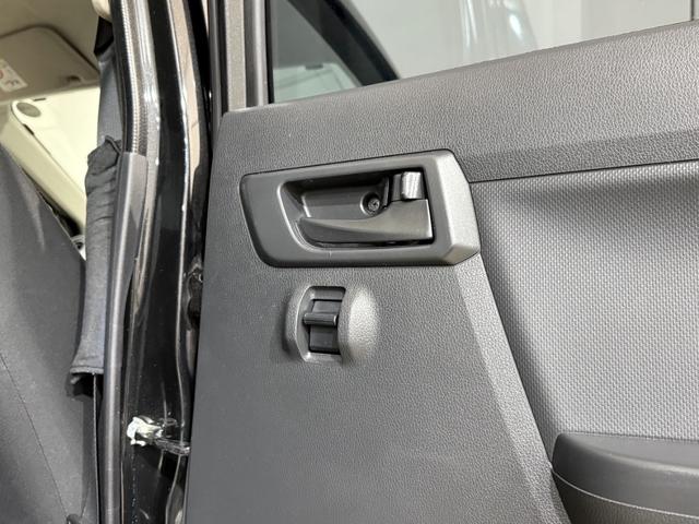 ミライース Ｌ　ＥＴＣ　Ｂカメラ　メモリーナビ　フルセグＴＶ　Ｂｌｕｅｔｏｏｔｈ　ＤＶＤ　ＣＤ　横滑り防止　アイドリングストップ　キーレス　レベライザー　エアコン　パワーステアリング　パワーウィンドウ　ＡＢＳ　保証付（24枚目）