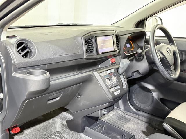 ミライース Ｌ　ＥＴＣ　Ｂカメラ　メモリーナビ　フルセグＴＶ　Ｂｌｕｅｔｏｏｔｈ　ＤＶＤ　ＣＤ　横滑り防止　アイドリングストップ　キーレス　レベライザー　エアコン　パワーステアリング　パワーウィンドウ　ＡＢＳ　保証付（56枚目）