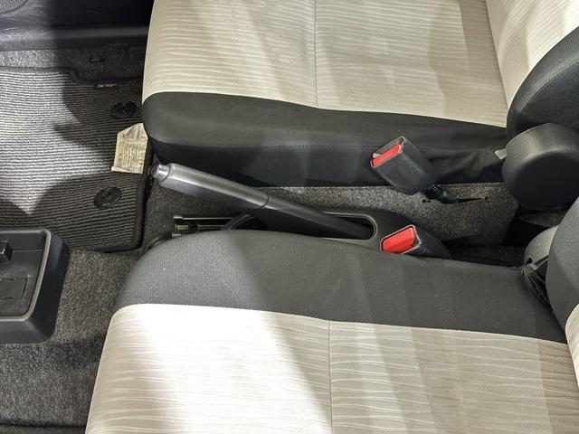 ミライース Ｌ　ＥＴＣ　Ｂカメラ　メモリーナビ　フルセグＴＶ　Ｂｌｕｅｔｏｏｔｈ　ＤＶＤ　ＣＤ　横滑り防止　アイドリングストップ　キーレス　レベライザー　エアコン　パワーステアリング　パワーウィンドウ　ＡＢＳ　保証付（60枚目）