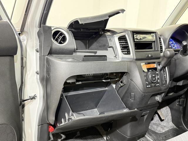 スペーシア G シートヒーター Pスタート アイドリングストップ オートエアコン スマートキースペアキー付 電格ミラー レベライザー CD ベンチシート 両側スライド パワステ パワーウィンドウ ABS Wエアバッグ(63枚目)