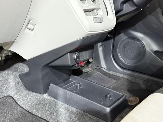 ミライース Ｘ　リミテッドＳＡＩＩＩ　Ｂカメラ　ＥＴＣ　メモリーナビ　Ｂｌｕｅｔｏｏｔｈ　ＤＶＤ　ＣＤ　ＬＥＤヘッドライト　オートハイビーム　障害物センサー　衝突被害軽減Ｂ　ＥＳＣ　アイドリングストップ　電格ミラー　キーレス　レベライザー（64枚目）