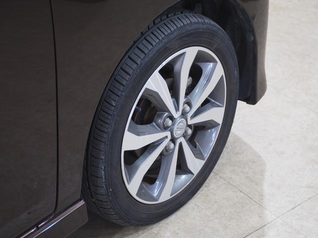 デイズルークス ハイウェイスター　ターボ　全方位Ｍ　ＥＴＣ　両側ＰＳＤ　フルセグナビ　ＢＴ　ＤＶＤ　ＨＩＤオートライト　フォグ　エマブレ　Ｐスタート　Ａストップ　ステリモ　インテリキー　純正１５ＡＷ　ウィンカー付電格ミラー　Ｒシーリングファン（19枚目）