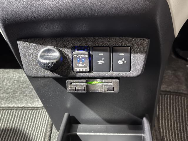 ミライース Ｇ　リミテッドＳＡＩＩＩ　Ｂカメラ　ＥＴＣ　シートＨ　フルセグナビ　ＤＶＤ　ＬＥＤオートライト　オートハイビーム　障害物センサー　衝突被害軽減Ｂ　ＥＳＣ　Ｐスタート　Ａストップ　ＡＡＣ　純正１４ＡＷ　電格ミラー　シートリフター（60枚目）