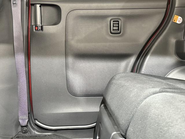 ムーヴキャンバス Ｘメイクアップ　ＳＡＩＩ　ＥＴＣ　フルセグナビ　ＢＴ　ＤＶＤ　ＣＤ　オートライト　フォグ　衝突軽減Ｂ　ＥＳＣ　Ｐスタート　Ａストップ　ステリモ　ＡＡＣ　スマートキー　スペアキー付　電格ミラー　ベンチシート　運転席シートリフター（24枚目）