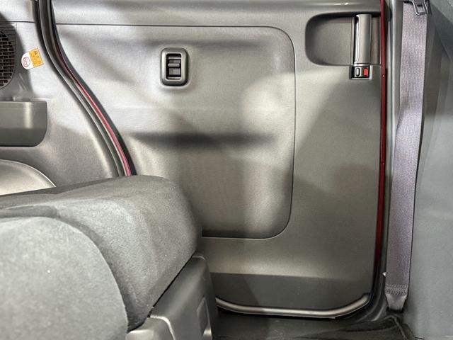 ムーヴキャンバス Ｘメイクアップ　ＳＡＩＩ　ＥＴＣ　フルセグナビ　ＢＴ　ＤＶＤ　ＣＤ　オートライト　フォグ　衝突軽減Ｂ　ＥＳＣ　Ｐスタート　Ａストップ　ステリモ　ＡＡＣ　スマートキー　スペアキー付　電格ミラー　ベンチシート　運転席シートリフター（48枚目）