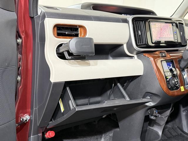 ムーヴキャンバス Ｘメイクアップ　ＳＡＩＩ　ＥＴＣ　フルセグナビ　ＢＴ　ＤＶＤ　ＣＤ　オートライト　フォグ　衝突軽減Ｂ　ＥＳＣ　Ｐスタート　Ａストップ　ステリモ　ＡＡＣ　スマートキー　スペアキー付　電格ミラー　ベンチシート　運転席シートリフター（62枚目）