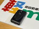 ココアプラスＸ　ルーフレール　フォグランプ　アイドリングストップ　オートエアコン　スマートキー　ウィンカー付電動格納ミラー　ヘッドライトレベライザー　純正オーディオ　ＣＤ　ＡＵＸ　ベンチシート　運転席シートリフター（80枚目）