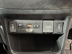 軽マートの車は全車安心の保証付！自信があるので出来るんです！！整備工場、板金工場、完備！！！ 6