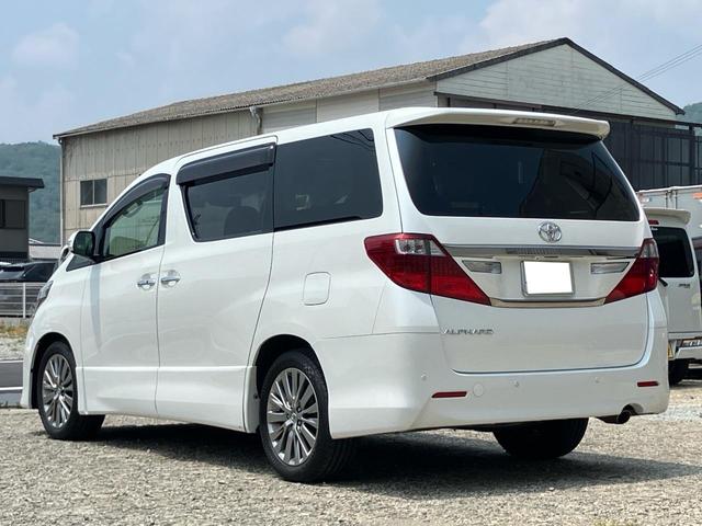 アルファード ２４０Ｓ　タイプゴールド　純正８型ナビ　バックカメラ　クルーズコントロール　クリアランスソナー　両側電動スライド　Ｂｌｕｅｔｏｏｔｈ接続　フルセグ　ＨＩＤヘッド　純正１８インチＡＷ（3枚目）