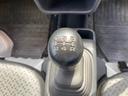 ＫＣエアコン・パワステ　４ＷＤ　５ＭＴ　エアコン　パワステ　運転席エアバッグ　雨除けバイザー　３方開　荷台ゴムマット　ドリンクホルダー　光軸調整（29枚目）