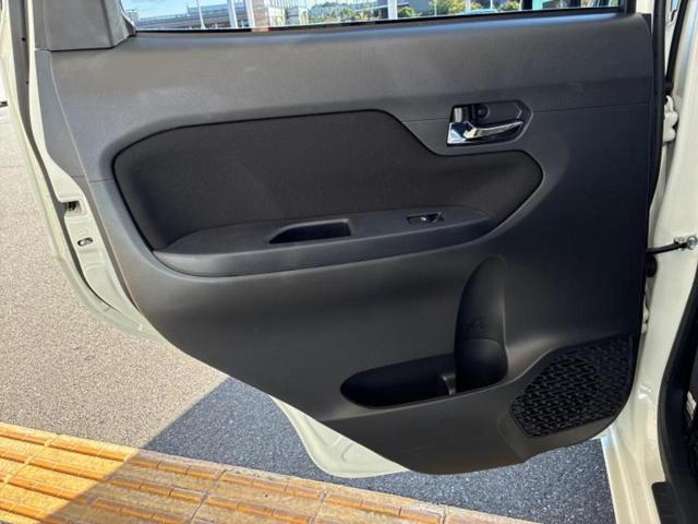 ムーヴ XリミテッドSA3 新品タイヤ/保証書/純正 SDナビ/衝突安全装置/シートヒーター/車線逸脱防止支援システム/Bluetooth接続/ETC/EBD付ABS/横滑り防止装置/アイドリングストップ/バックモニター(23枚目)