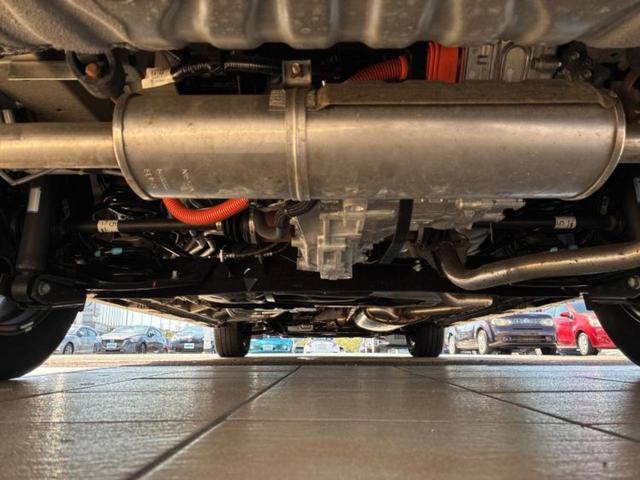 セレナ 4WD e-4ORCEハイウェイスターV 両側電動スライドドア/シートヒーター/車線逸脱防止支援システム/ヘッドランプ LED/EBD付ABS/横滑り防止装置/アイドリングストップ/クルーズコントロール/エアバッグ 運転席 LEDヘッドランプ(60枚目)