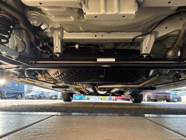 ルーミー カスタムＧ－Ｔ　衝突安全装置／両側電動スライドドア／車線逸脱防止支援システム／ヘッドランプ　ＬＥＤ／ＥＢＤ付ＡＢＳ／横滑り防止装置／アイドリングストップ／エアバッグ　運転席／エアバッグ　助手席／アルミホイール（54枚目）