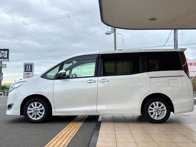 ノア Ｇ　保証書／社外　１０インチ　ＳＤナビ／フリップダウンモニター　社外　１０．１インチ／衝突安全装置／両側電動スライドドア／シートヒーター　前席／車線逸脱防止支援システム／ドライブレコーダー　前後　ドラレコ（2枚目）