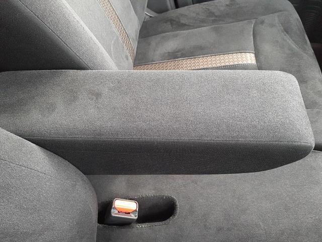 N-BOXカスタム G・Lホンダセンシング 新品タイヤ/純正 SDナビ/電動スライドドア/ヘッドランプ LED/ETC/EBD付ABS/横滑り防止装置/アイドリングストップ/フルセグTV/エアバッグ 運転席/エアバッグ 助手席 片側電動スライド(33枚目)