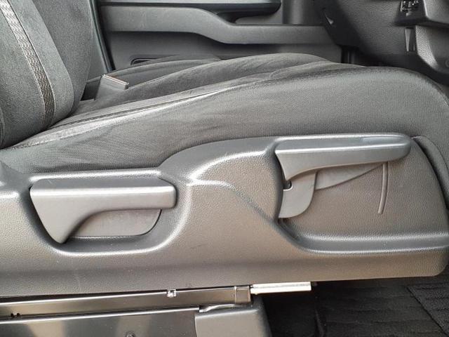 N-BOXカスタム G・Lホンダセンシング 新品タイヤ/純正 SDナビ/電動スライドドア/ヘッドランプ LED/ETC/EBD付ABS/横滑り防止装置/アイドリングストップ/フルセグTV/エアバッグ 運転席/エアバッグ 助手席 片側電動スライド(45枚目)