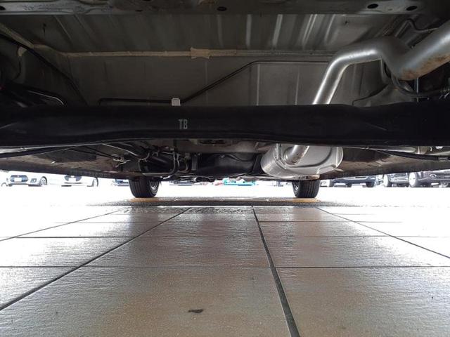 N-BOXカスタム G・Lホンダセンシング 新品タイヤ/純正 SDナビ/電動スライドドア/ヘッドランプ LED/ETC/EBD付ABS/横滑り防止装置/アイドリングストップ/フルセグTV/エアバッグ 運転席/エアバッグ 助手席 片側電動スライド(57枚目)