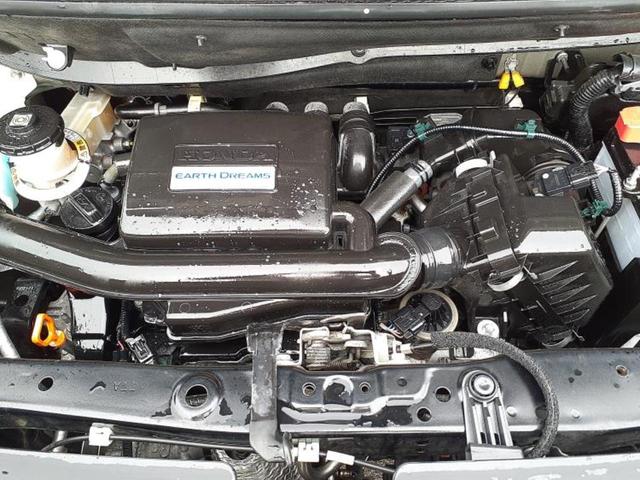 N-BOXカスタム G・Lホンダセンシング 新品タイヤ/純正 SDナビ/電動スライドドア/ヘッドランプ LED/ETC/EBD付ABS/横滑り防止装置/アイドリングストップ/フルセグTV/エアバッグ 運転席/エアバッグ 助手席 片側電動スライド(60枚目)