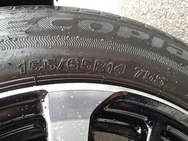 N-BOXカスタム G・Lホンダセンシング 新品タイヤ/純正 SDナビ/電動スライドドア/ヘッドランプ LED/ETC/EBD付ABS/横滑り防止装置/アイドリングストップ/フルセグTV/エアバッグ 運転席/エアバッグ 助手席 片側電動スライド(62枚目)