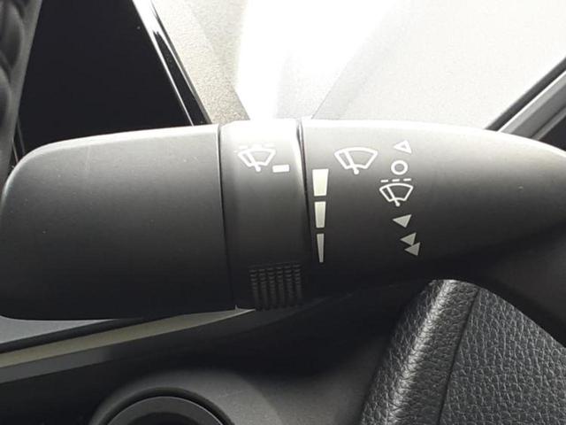 プリウス X 新品タイヤ/保証書/ディスプレイオーディオ8インチ/トヨタセーフティセンス/車線逸脱防止支援システム/ドライブレコーダー 前後/ヘッドランプ LED/ETC2.0/EBD付ABS 衝突被害軽減システム(17枚目)