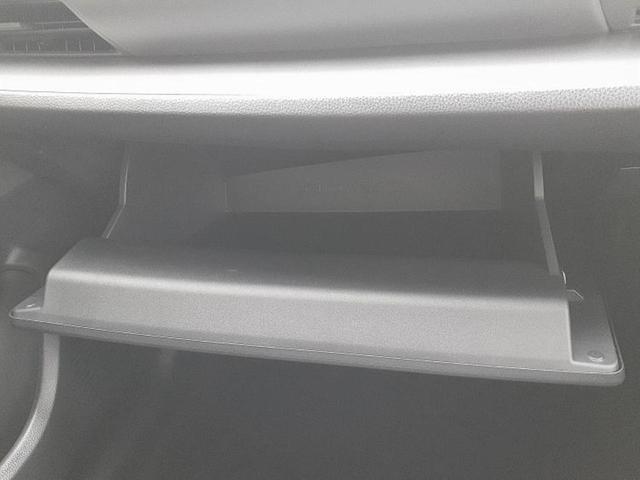 プリウス X 新品タイヤ/保証書/ディスプレイオーディオ8インチ/トヨタセーフティセンス/車線逸脱防止支援システム/ドライブレコーダー 前後/ヘッドランプ LED/ETC2.0/EBD付ABS 衝突被害軽減システム(44枚目)