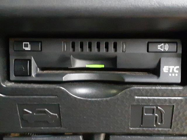 タンク カスタムＧ－Ｔ　新品タイヤ／保証書／純正　ＳＤナビ／衝突安全装置／両側電動スライドドア／車線逸脱防止支援システム／ヘッドランプ　ＬＥＤ／ＥＴＣ／ＥＢＤ付ＡＢＳ／横滑り防止装置／アイドリングストップ／フルセグＴＶ（18枚目）