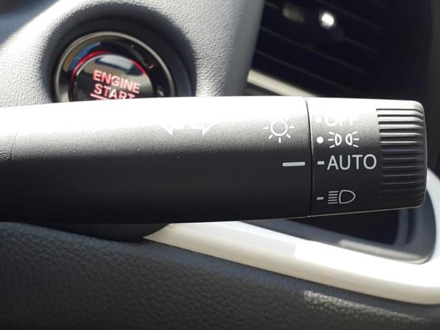 フィット ホーム　保証書／ホンダセンシング／車線逸脱防止支援システム／ヘッドランプ　ＬＥＤ／ＥＢＤ付ＡＢＳ／横滑り防止装置／エアバッグ　運転席／エアバッグ　助手席／エアバッグ　サイド／パワーウインドウ　レーンアシスト（11枚目）