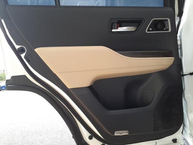 ランドクルーザー ４ＷＤ　ＺＸ　サンルーフ／エアロ／ＪＢＬ／保証書／純正　ＳＤナビ／フリップダウンモニター／衝突安全装置／シートヒーター／全方位モニター／車線逸脱防止支援システム／シート　フルレザー／電動バックドア　革シート　４ＷＤ（24枚目）