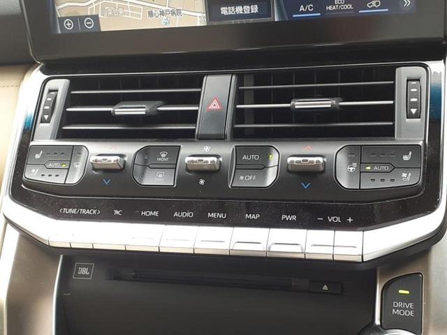 ランドクルーザー ４ＷＤ　ＺＸ　サンルーフ／エアロ／ＪＢＬ／保証書／純正　ＳＤナビ／フリップダウンモニター／衝突安全装置／シートヒーター／全方位モニター／車線逸脱防止支援システム／シート　フルレザー／電動バックドア　革シート　４ＷＤ（36枚目）