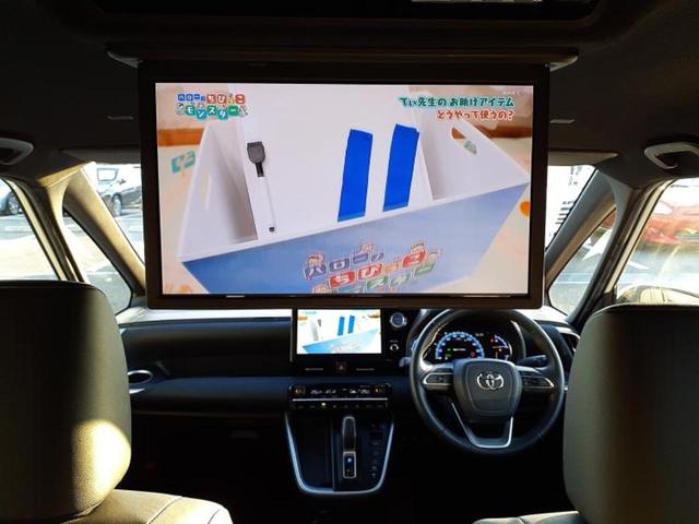 ヴォクシー ハイブリッドS-Z 新品タイヤ/保証書/ディスプレイオーディオ+ナビ10インチ/フリップダウンモニター/デジタルインナーミラー/衝突安全装置/両側電動スライドドア/シートヒーター/車線逸脱防止支援システム バックカメラ(9枚目)