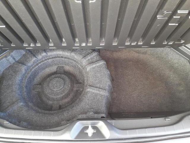 ヴォクシー ハイブリッドS-Z 新品タイヤ/保証書/ディスプレイオーディオ+ナビ10インチ/フリップダウンモニター/デジタルインナーミラー/衝突安全装置/両側電動スライドドア/シートヒーター/車線逸脱防止支援システム バックカメラ(29枚目)